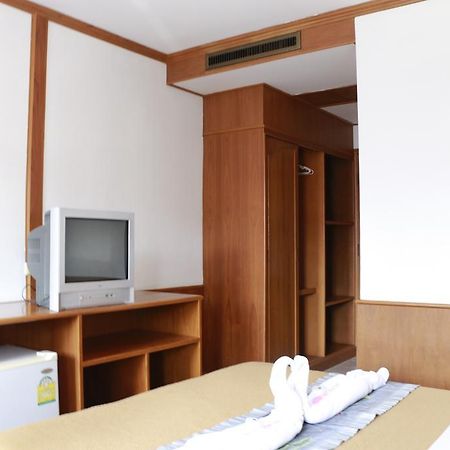 Welcome Guest House Patong Esterno foto